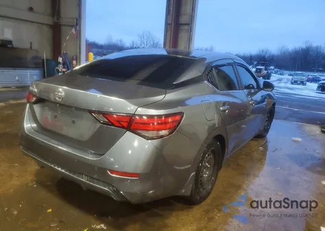 2021 Nissan Sentra S z USA, uszkodzony, nr VIN 3N1AB8BVXMY232898